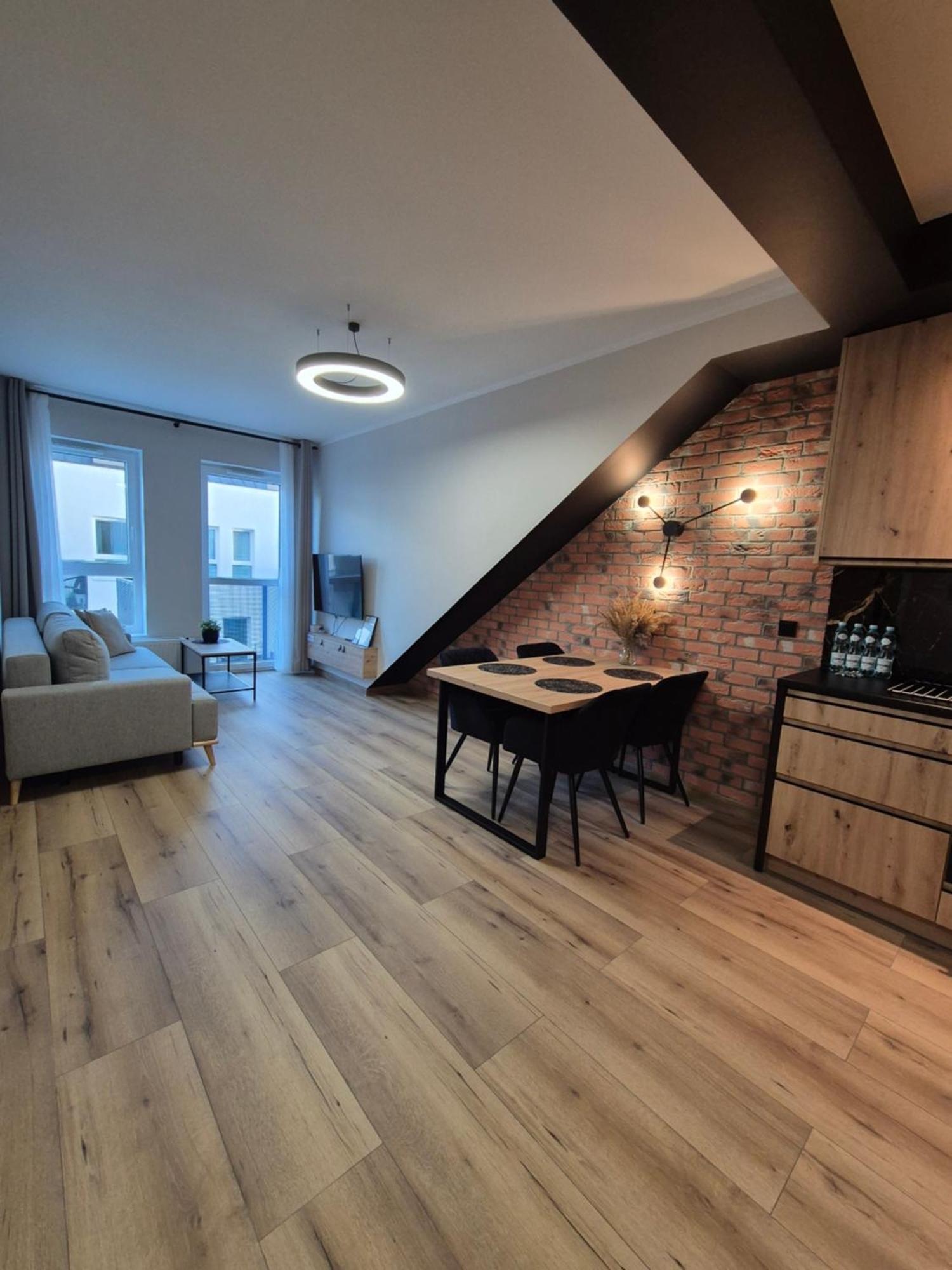 Asti Apartamenty Centrum Stargard Старгард-Щециньски Экстерьер фото