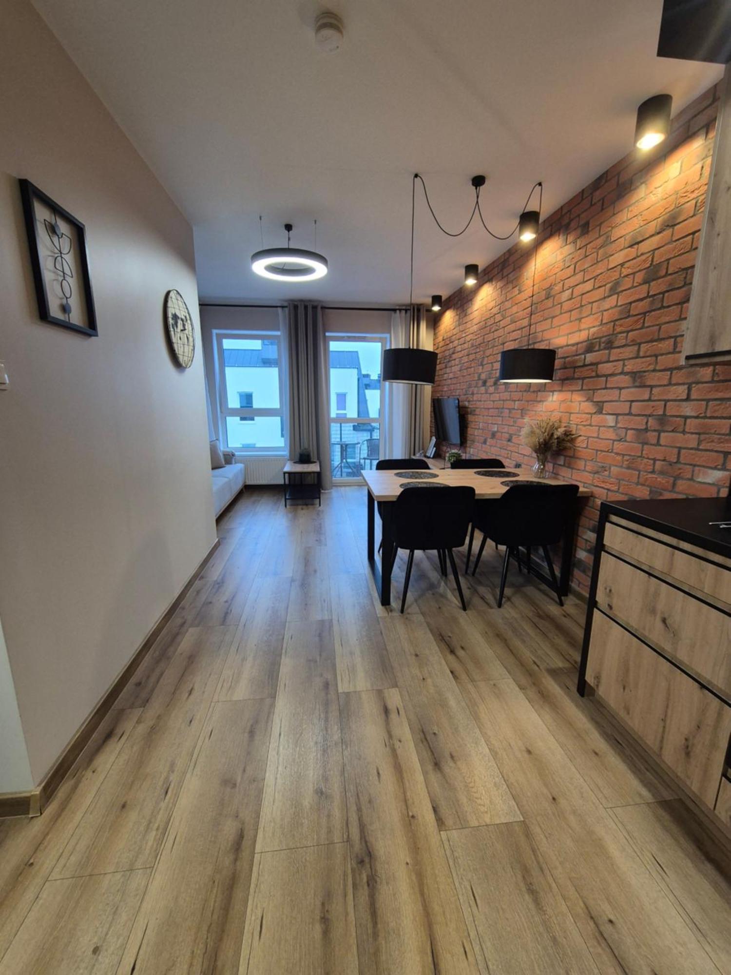Asti Apartamenty Centrum Stargard Старгард-Щециньски Экстерьер фото