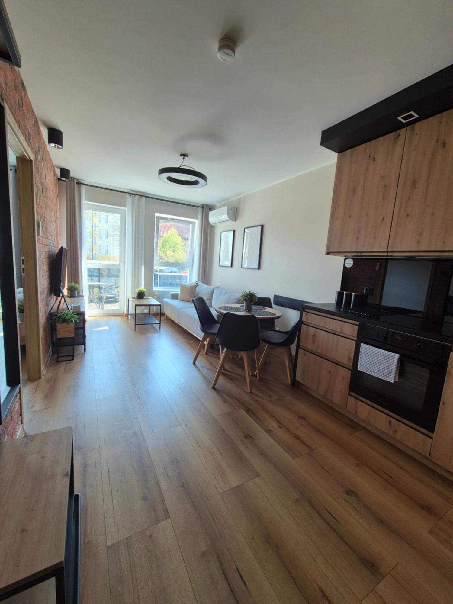 Asti Apartamenty Centrum Stargard Старгард-Щециньски Экстерьер фото