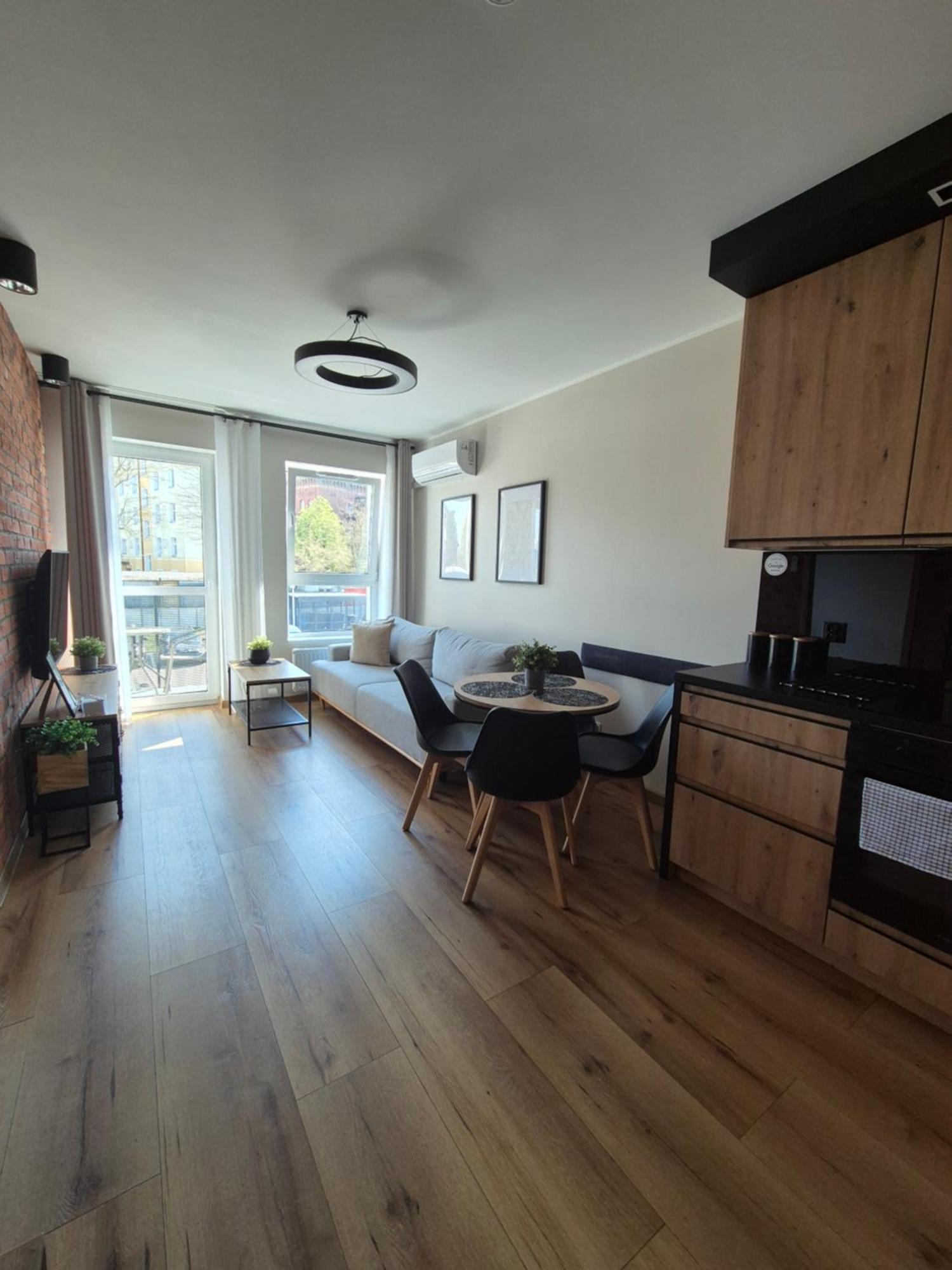 Asti Apartamenty Centrum Stargard Старгард-Щециньски Экстерьер фото